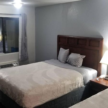 Hotel 2 Queens Beds Hotel Room 127 Stillwater Εξωτερικό φωτογραφία