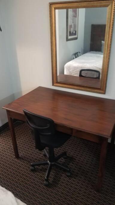 Hotel 2 Queens Beds Hotel Room 127 Stillwater Εξωτερικό φωτογραφία