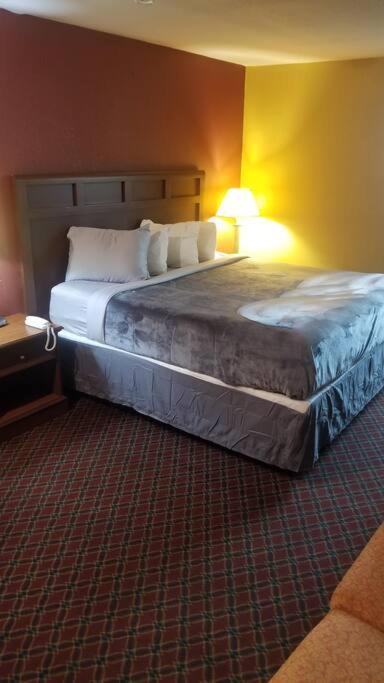 Hotel 2 Queens Beds Hotel Room 127 Stillwater Εξωτερικό φωτογραφία