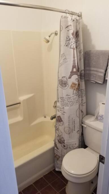 Hotel 2 Queens Beds Hotel Room 127 Stillwater Εξωτερικό φωτογραφία